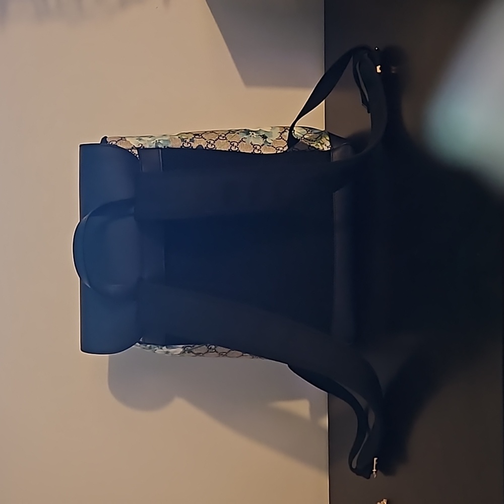 Gucci Backpack - Picture 3 of 6